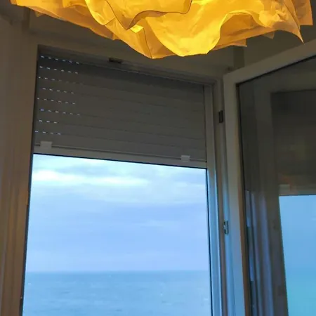 Con Vistas Al Mar كاديز